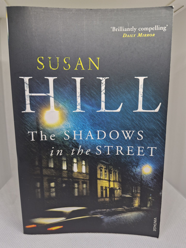 Susan Hill - The Shadows in the Street