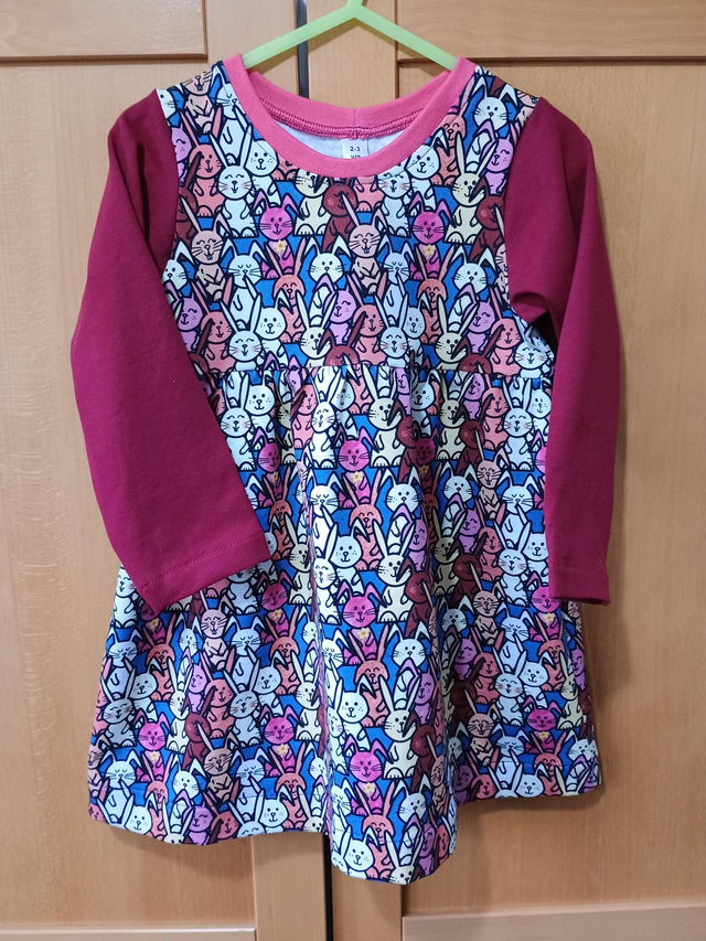 Dress - 2 yrs (92 cm).   Bunnytime