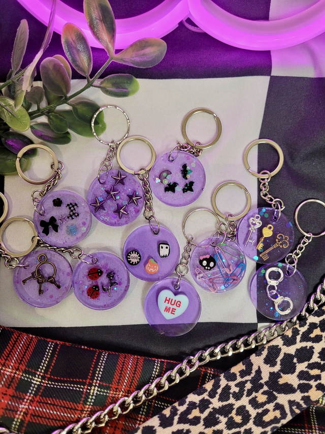 Purple Circle Keyrings - Various Keychains