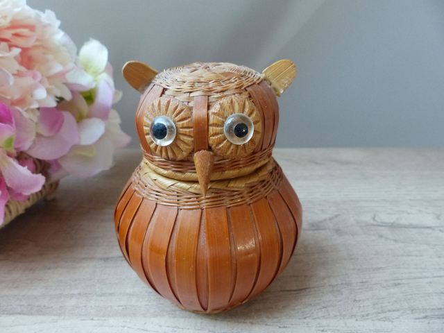 Petit Panier Boite Chouette Hibou en Bois et Osier fait Main Vintage 1970, Boite à bijoux, Boite à secrets, Décoration maison campagne boho
