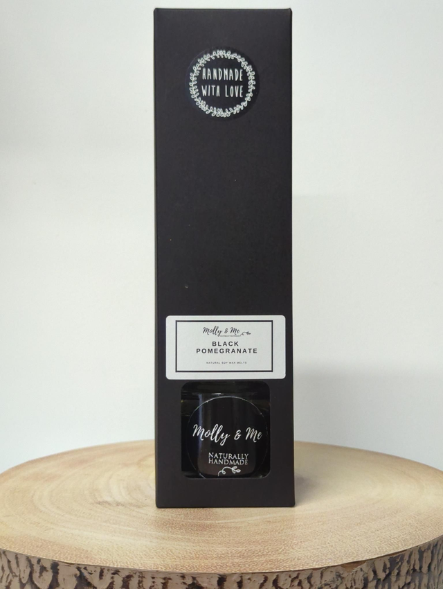 Molly &amp; Me Black Pomegranate diffuser.