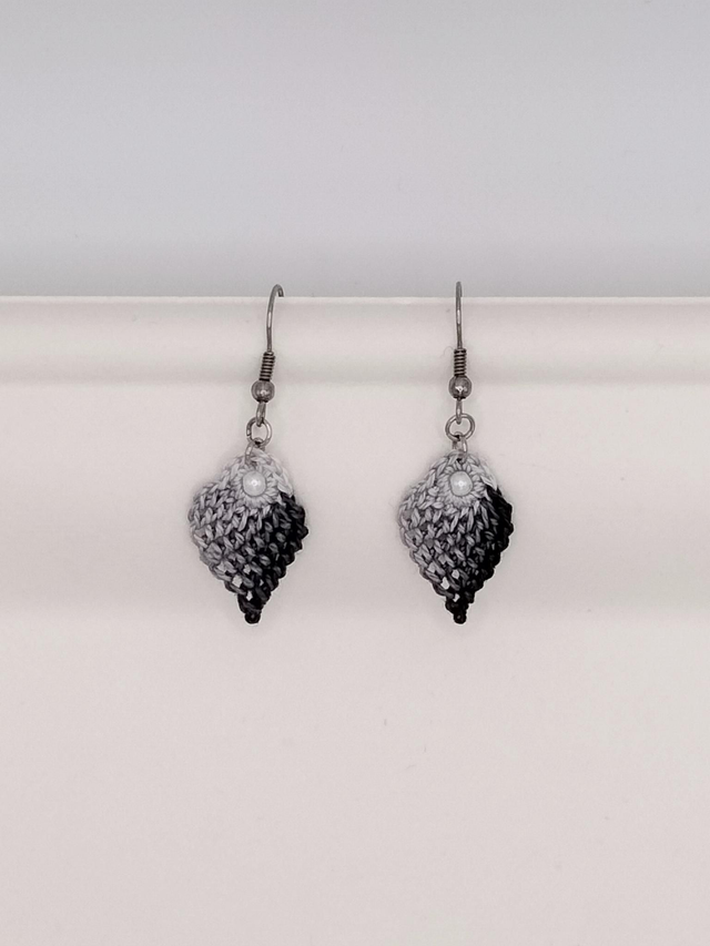 Gouttes - variation de gris