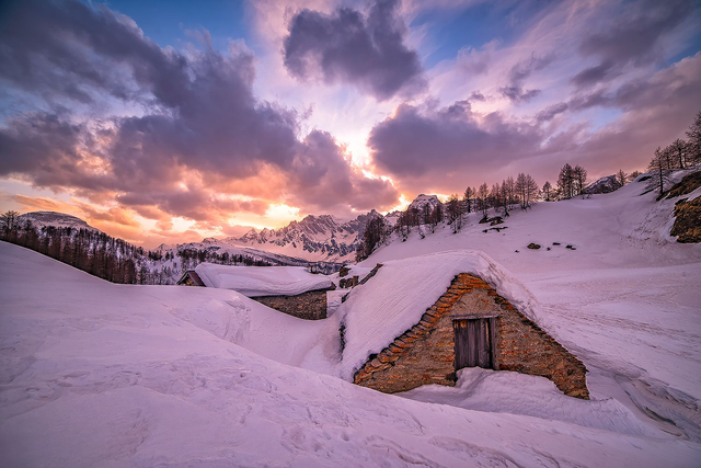 Alpe Sangiatto tramonto invernale