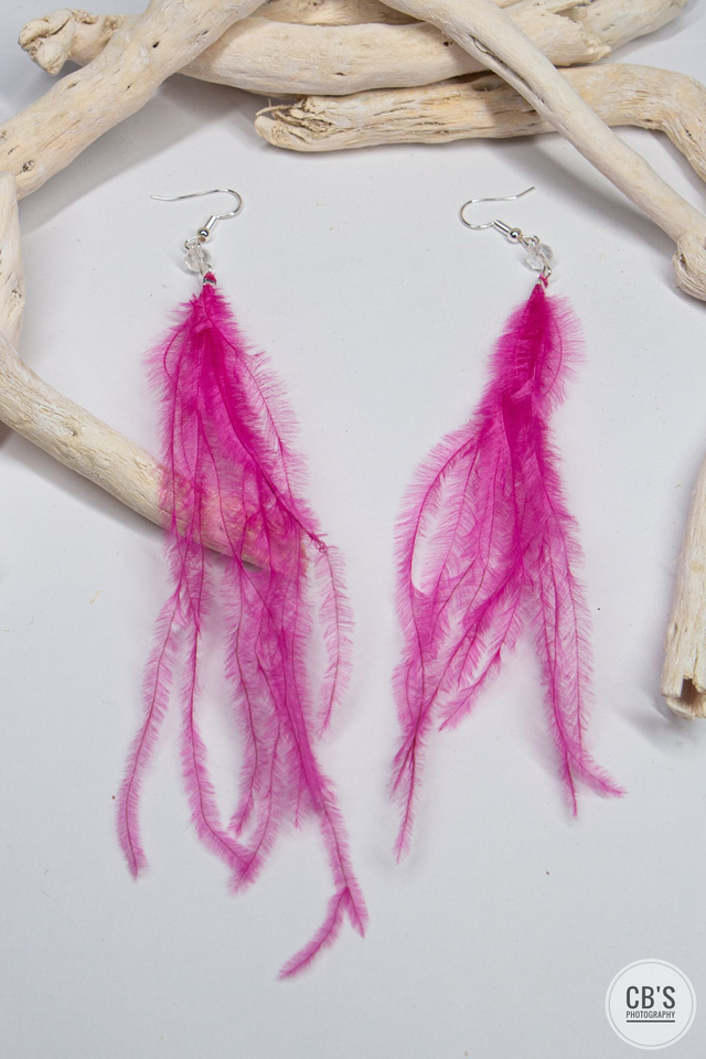 Boucles d'oreilles en plumes d'autruche fushia