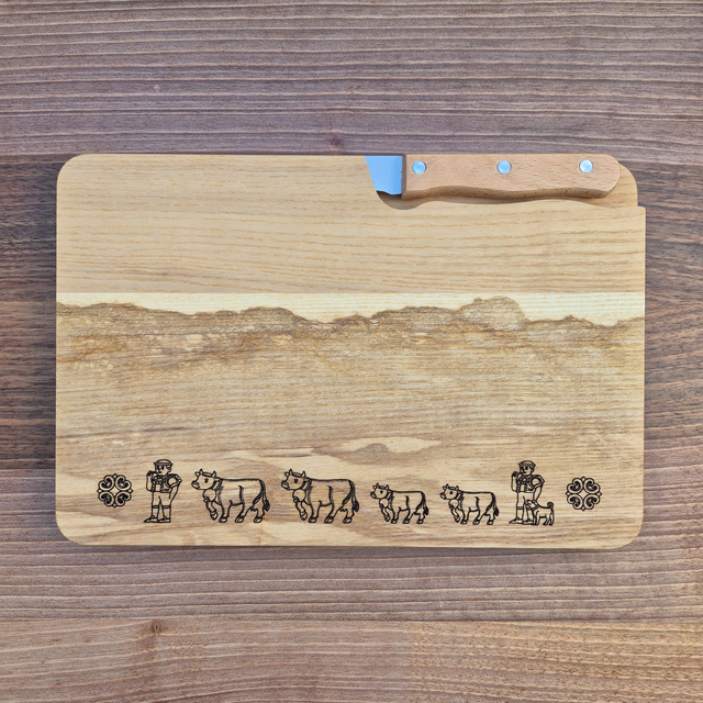 Schneidebrett mit Messer, Alpabzug