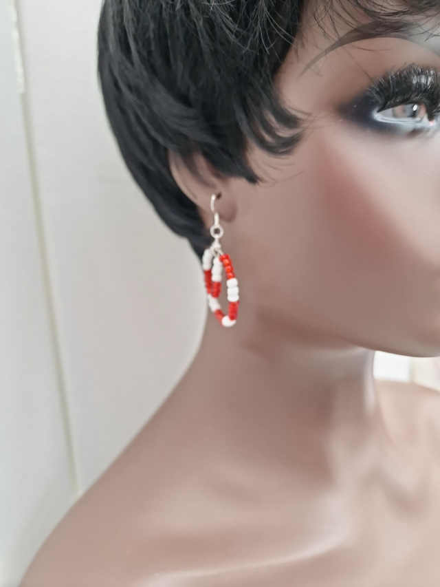 Boucles D'oreilles Créoles Pendantes Acier Perles Rouges Blanches