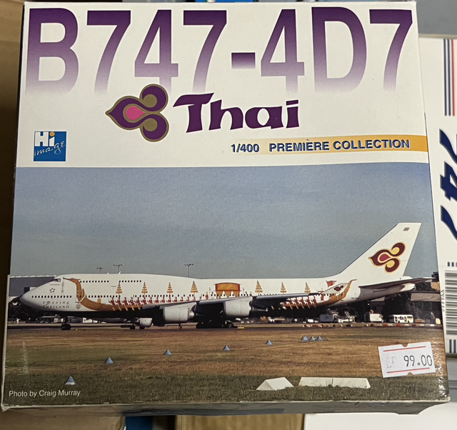 1:400 Thai Airways B747-400 "Royal Barge" HS-TGJ Dragon Wings