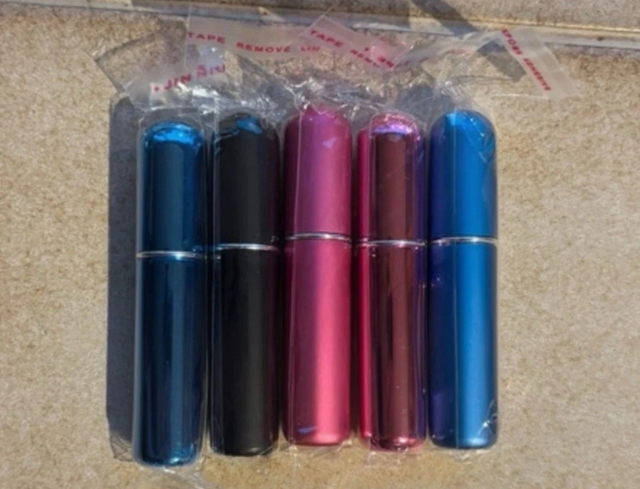 5x Travel Perfume Spray Bottles 5ML (Colours may vary)