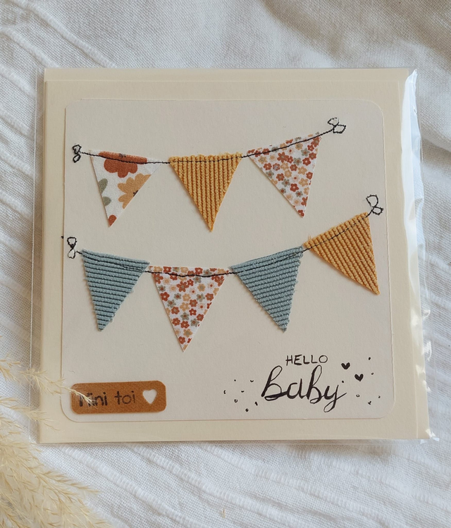 carte en tissu "hello baby" 