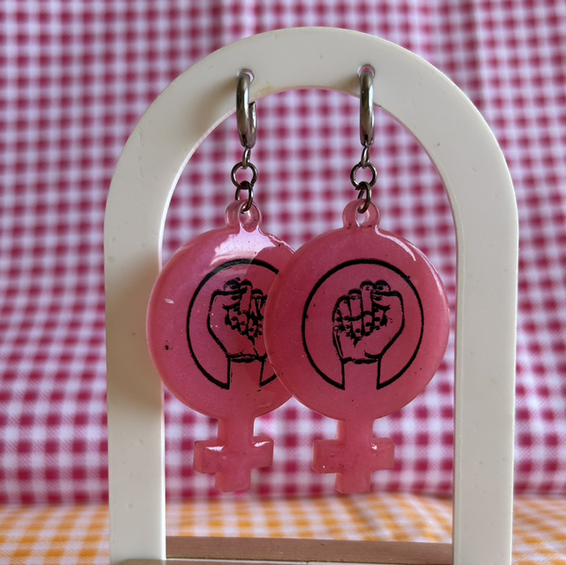Pendientes Feminismo
