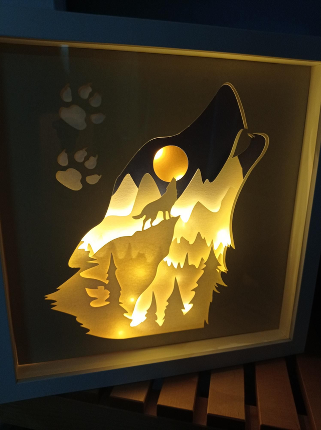 Boîte à lumière "Loup"