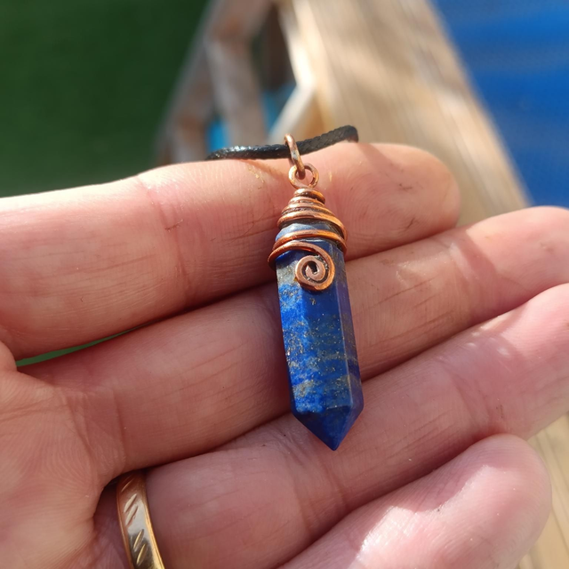 Pendentif crayon lapis lazuli