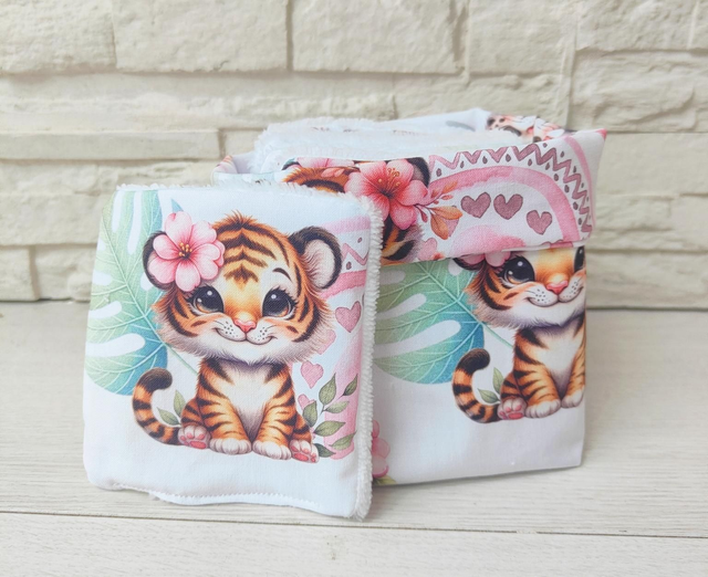 Lot cotons lavables et sa panière tigre rose