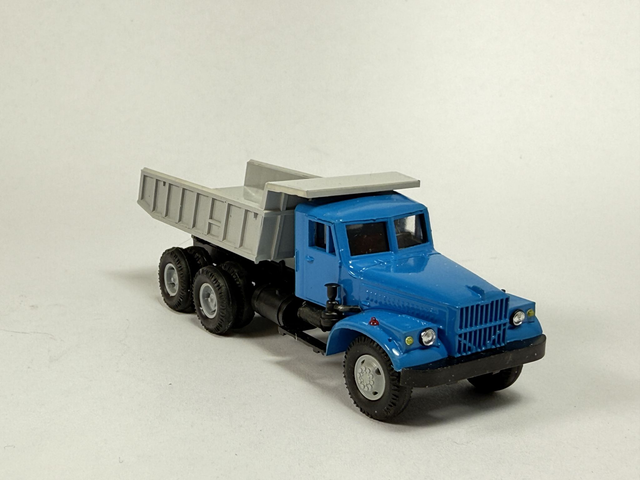 KrAZ-256B Kipper H0 1:87