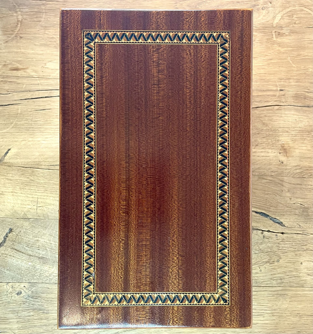 Grande boîte en bois Marqueterie sur couvercle