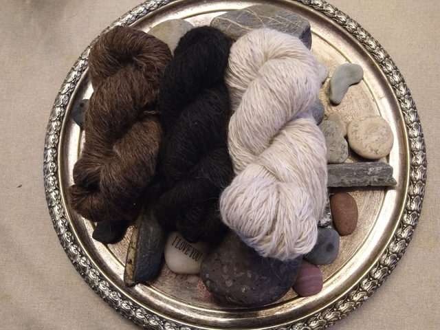 Håndspunnet garn 100 gram