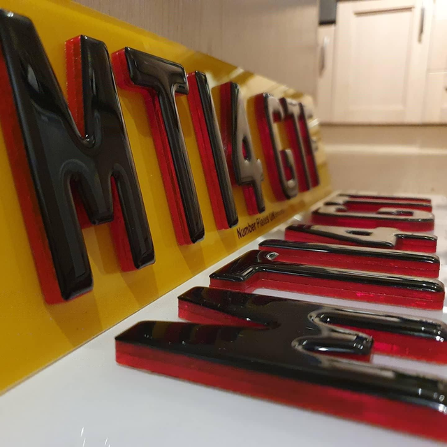 6mm Neon Red 4D with Black Gel