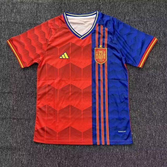Camiseta España PRE- PARTIDO- 25-26