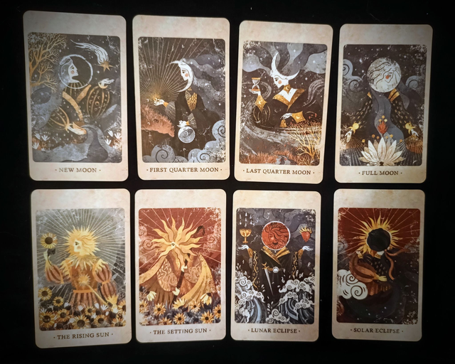 The Solar Kingdom Tarot: a deck from the kingdom of the bright sun * by Tanja Moss & Modern Magic Press