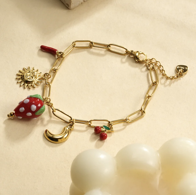 Bracelet Breloque fraise et soleil 