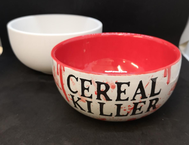Large cereal bowl