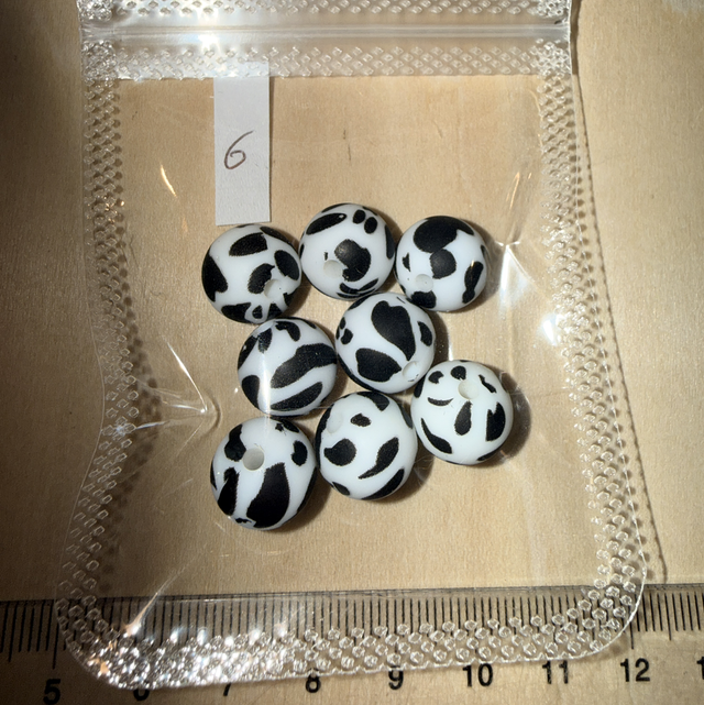 8 Perles 12 mm imprimés modèle 6