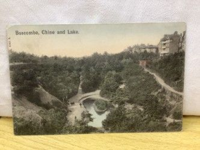 Boscombe, Chine and Lake, Dorset, Platino Photo Postcard, Peacock Brand. Our Ref no. R356 £2.50