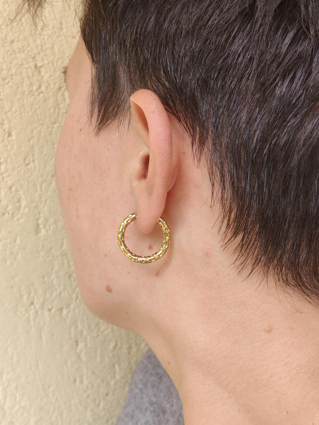 Créoles rondes martelés dorées 