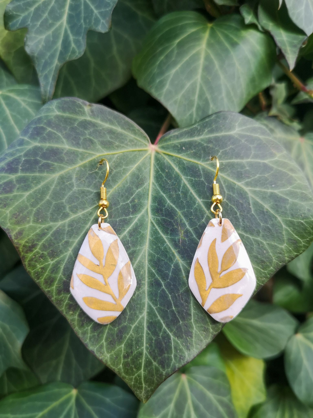 Collection Les Classiques Feuille d&#039;Or - Boucles d&#039;oreilles Isis 