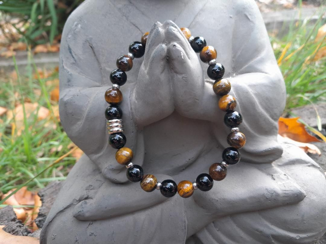 Bracelet argenté oeil du tigre onyx