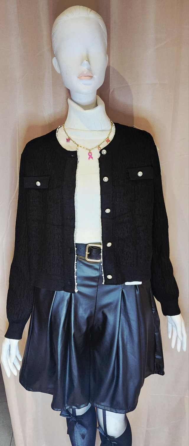 🌈Gilet noir à perles – Gilet femme chic et élégant
🌈