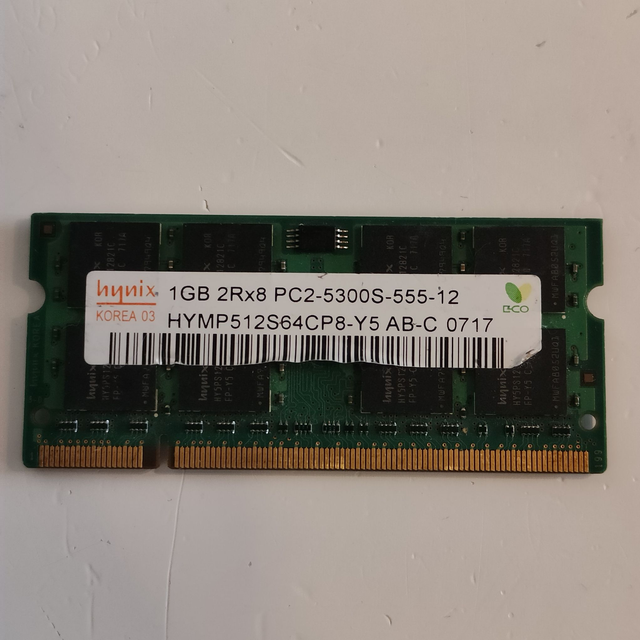 1GB RAM DDR2 HYNIX 2Rx8 PC2-5300$-555-12