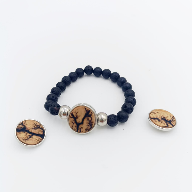 Bracelet pierre de lave et cabochon en erable