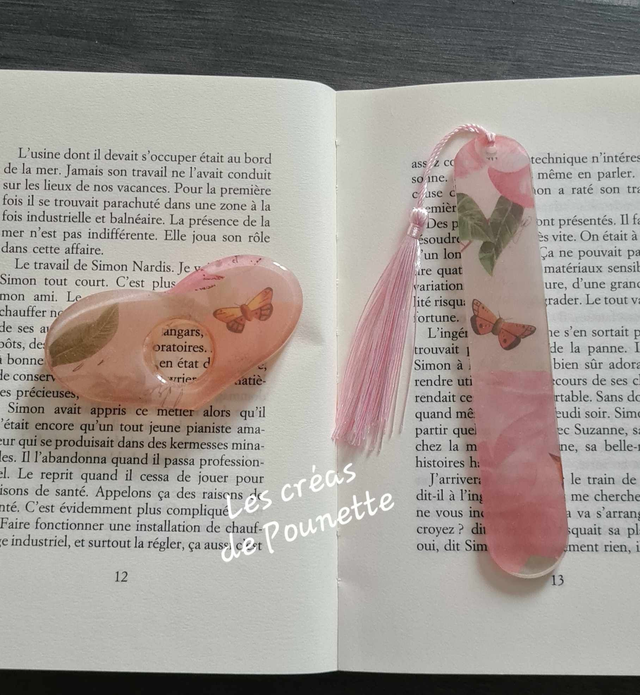 Marque-page style vintage 3 et sa bague de lecture