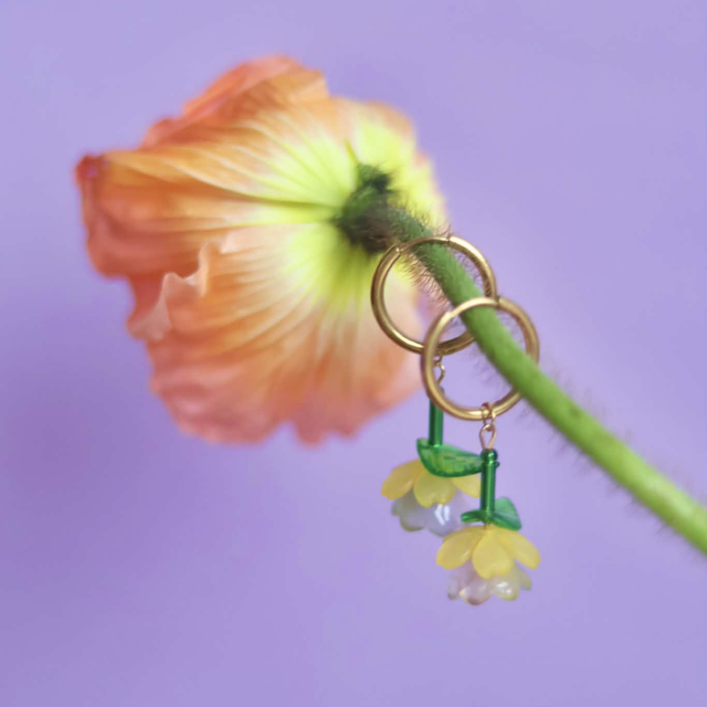 Boucles d'oreilles Fleurs tombantes jaunes