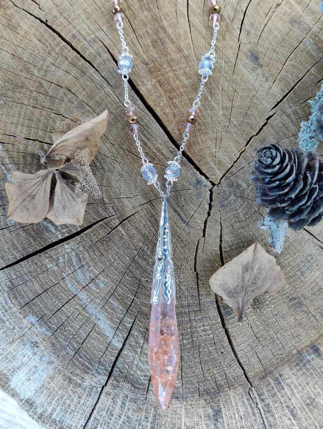 Collier Antre Lumières aux éclats cuivré et perles de verre