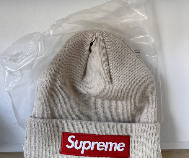 Supreme NY Era Beanie - NEW