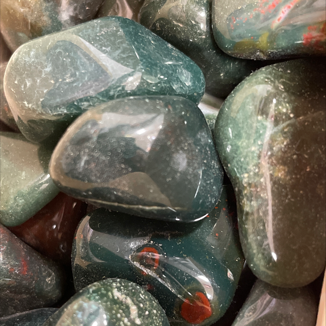 Bloodstone, a variety of Chalcedony tumbled crystal