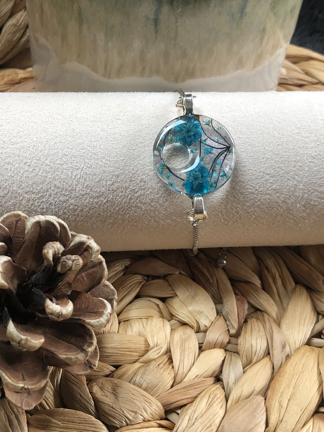 Bracelet Sarah - petites fleurs bleues