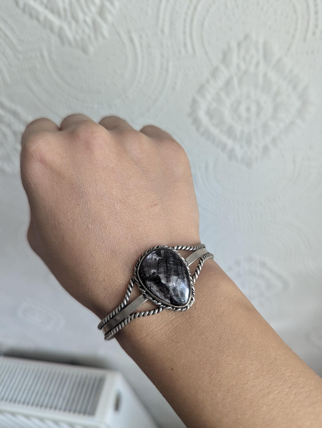 Hypersthene silver plated bracelet adjustable 