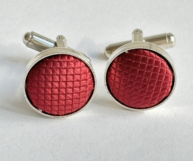 Manschettenknöpfe dunkelrot 