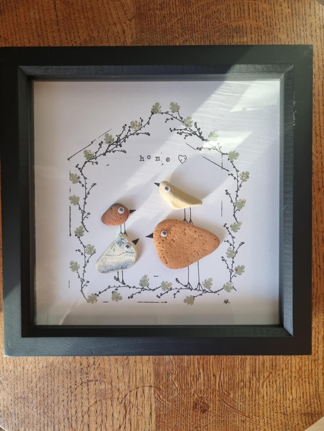 Extra large framed picture - 'home' (4 birds). Frame size 24cm x 24cm