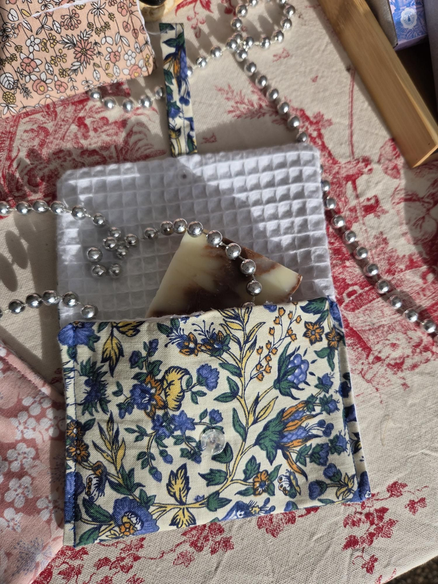 Pochette à savon de voyage