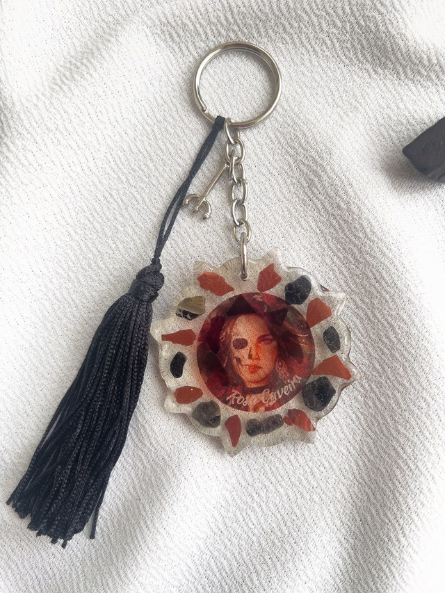 Chaveiro Rosa Caveira pra Proteção e Tranquilidade