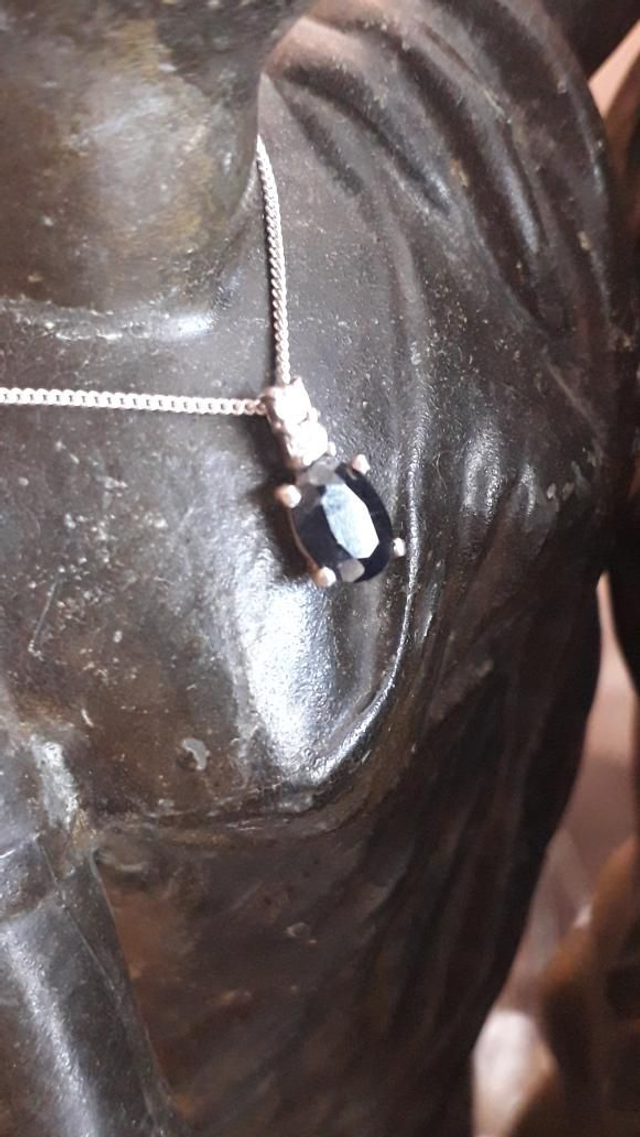 Pendentif saphir, zirconium, argent 925.