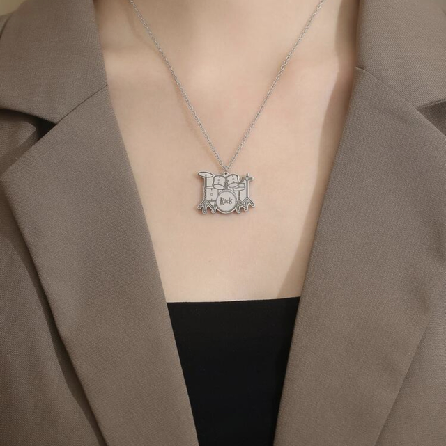 pendentif, batterie,drums,rock