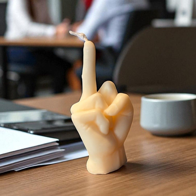 Mittelfinger Kerze