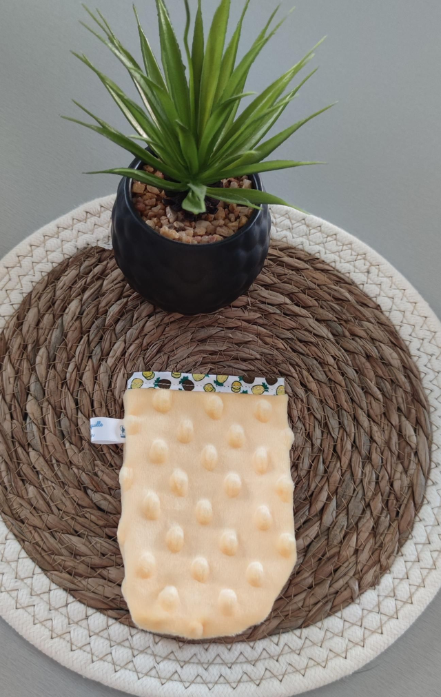Gant minky petit jaune ananas 