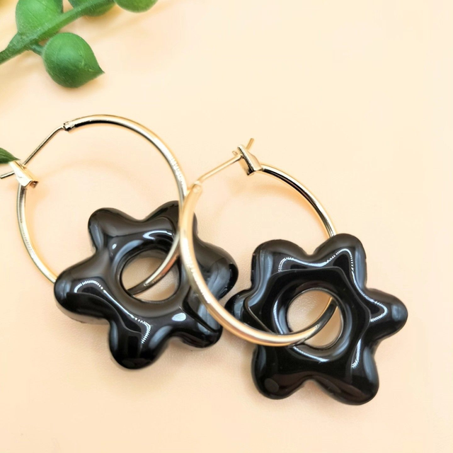 Black flower bow hoops