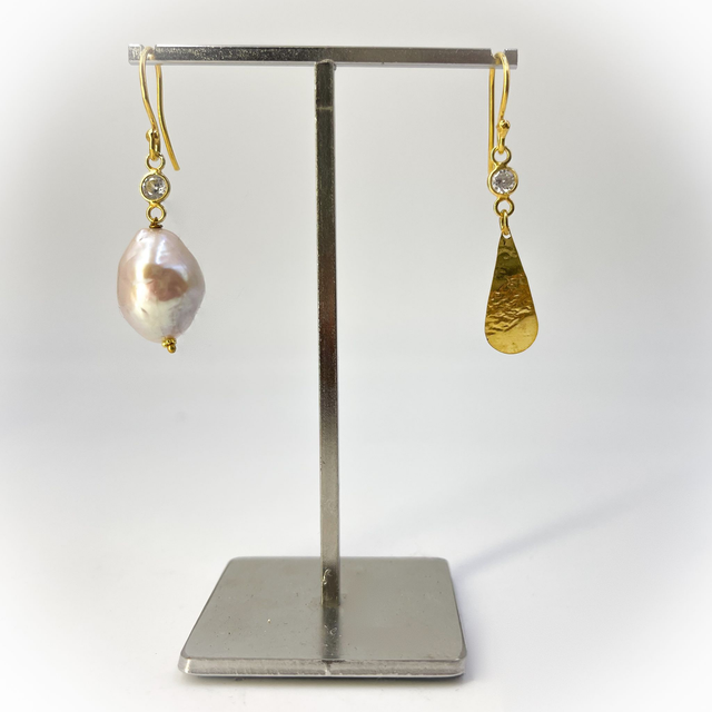 Boucles d&#039;oreilles &quot;Karikalji &quot;